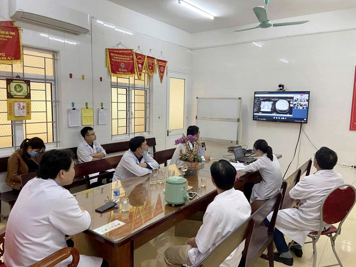 Hơn 1.000 lượt xạ trị kỹ thuật cao được thực hiện tại Hà Tĩnh- Ảnh 2. Hơn 1.000 lượt xạ trị kỹ thuật cao được thực hiện tại Hà Tĩnh- Ảnh 2.