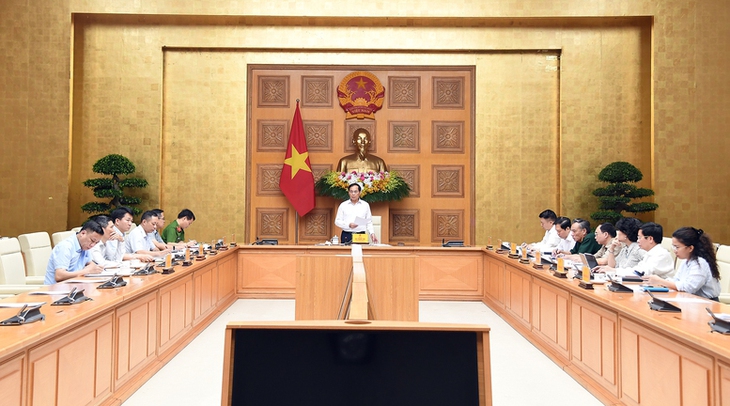Phó Thủ tướng: Phải kiểm tra ngay khi người dân phản ánh có tình trạng sản xuất, buôn bán hàng giả- Ảnh 1. Phó Thủ tướng: Phải kiểm tra ngay khi người dân phản ánh có tình trạng sản xuất, buôn bán hàng giả- Ảnh 1.