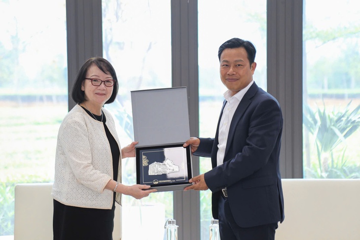 Chuyên gia hàng đầu thế giới làm Chủ tịch danh dự Viện Bán dẫn và Vật liệu tiên tiến- Ảnh 1. Chuyên gia hàng đầu thế giới làm Chủ tịch danh dự Viện Bán dẫn và Vật liệu tiên tiến- Ảnh 1.