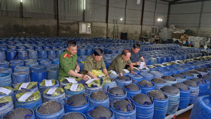 Nghệ An: Tăng cường kiểm tra, giám sát, xử lý vi phạm về an toàn thực phẩm- Ảnh 3. Nghệ An: Tăng cường kiểm tra, giám sát, xử lý vi phạm về an toàn thực phẩm- Ảnh 3.