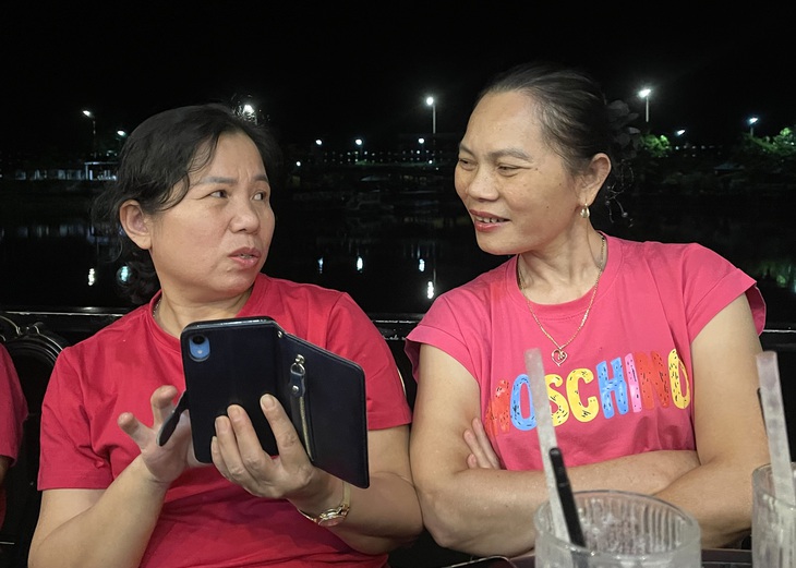 Những nữ 'chiến binh' cùng dìu nhau chiến đấu với căn bệnh ung thư- Ảnh 3. Những nữ 'chiến binh' cùng dìu nhau chiến đấu với căn bệnh ung thư- Ảnh 3.