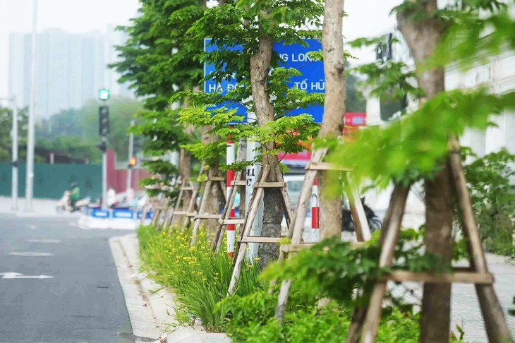 Hà Nội: Nhiều bất cập giao thông 'lộ diện' ngay sau thông xe đường mới- Ảnh 2.