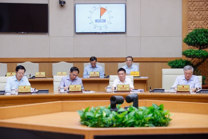 Thủ tướng: Nghiên cứu mở rộng chính sách nhà ở xã hội cho các gia đình đông con- Ảnh 3.