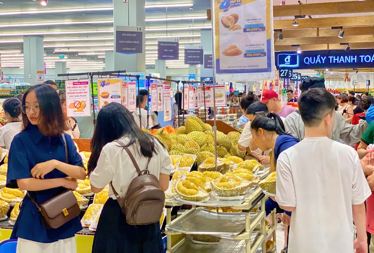 Loạn giá sầu riêng, nơi bán vài chục nghìn nơi hàng trăm nghìn đồng/kg- Ảnh 4.