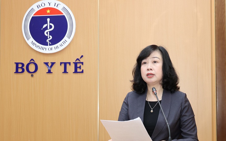 Bộ trưởng Đào Hồng Lan: Xử lý hàng giả trong lĩnh vực y tế phải đấu tranh quyết liệt, nghiêm khắc, không có vùng cấm
