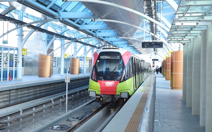 Metro Nhổn - ga Hà Nội gặp sự cố điện, mất gần 1 giờ xử lý