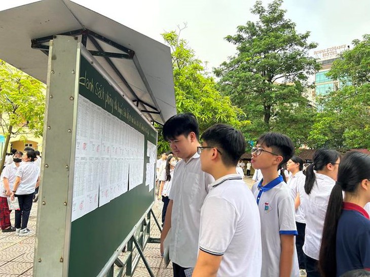 Đã nhận phiếu báo dự thi lớp 10, thí sinh làm gì tiếp theo?- Ảnh 1.