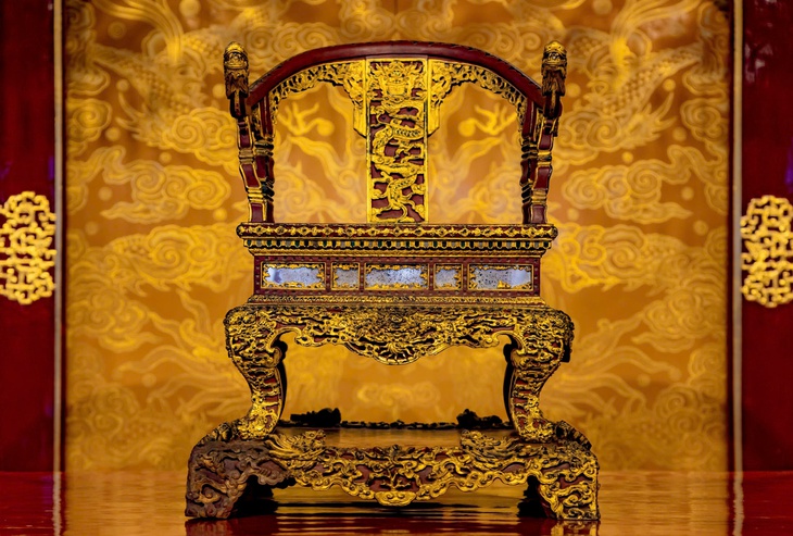 Bảo tàng ở Huế thông tin về ngai vua triều Nguyễn vừa bị phá hoại- Ảnh 1. Bảo tàng ở Huế thông tin về ngai vua triều Nguyễn vừa bị phá hoại- Ảnh 1.