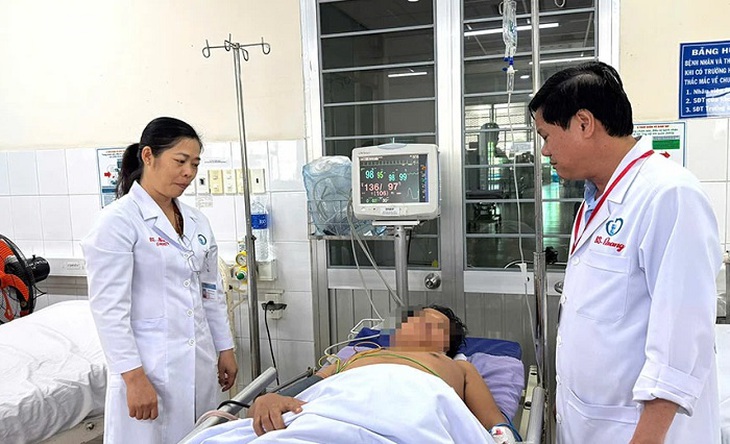 Bắt đối tượng bắn bạn nhậu trọng thương- Ảnh 1.