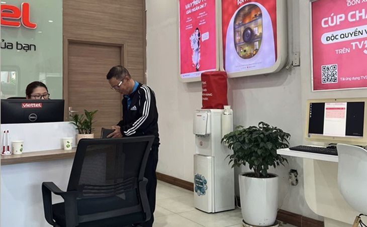 Người đàn ông 65 tuổi suýt mất 140 triệu vì 'mua hàng' qua Zalo- Ảnh 1. Người đàn ông 65 tuổi suýt mất 140 triệu vì 'mua hàng' qua Zalo- Ảnh 1.