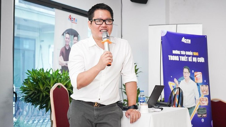 Kiến tạo nụ cười phù hợp cho mọi lứa tuổi- Ảnh 1. Kiến tạo nụ cười phù hợp cho mọi lứa tuổi- Ảnh 1.