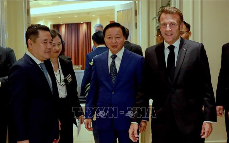 Tổng thống Emmanuel Macron: Pháp sẵn sàng đồng hành cùng Việt Nam trong tiến trình chuyển đổi năng lượng- Ảnh 1. Tổng thống Emmanuel Macron: Pháp sẵn sàng đồng hành cùng Việt Nam trong tiến trình chuyển đổi năng lượng- Ảnh 1.