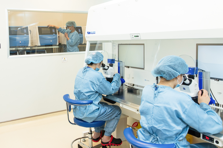 Người mẹ kiên trì điều trị hiếm muộn cứu con gái bị ung thư máu- Ảnh 3. Người mẹ kiên trì điều trị hiếm muộn cứu con gái bị ung thư máu- Ảnh 3.
