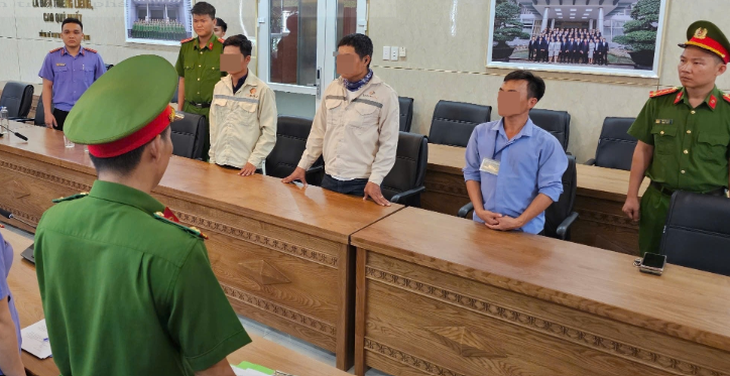 Khởi tố vụ chôn lấp trái phép hơn 162 tấn chất thải rắn trong khuôn viên Dự án điện rác Khánh Sơn - Ảnh 1. Khởi tố vụ chôn lấp trái phép hơn 162 tấn chất thải rắn trong khuôn viên Dự án điện rác Khánh Sơn - Ảnh 1.