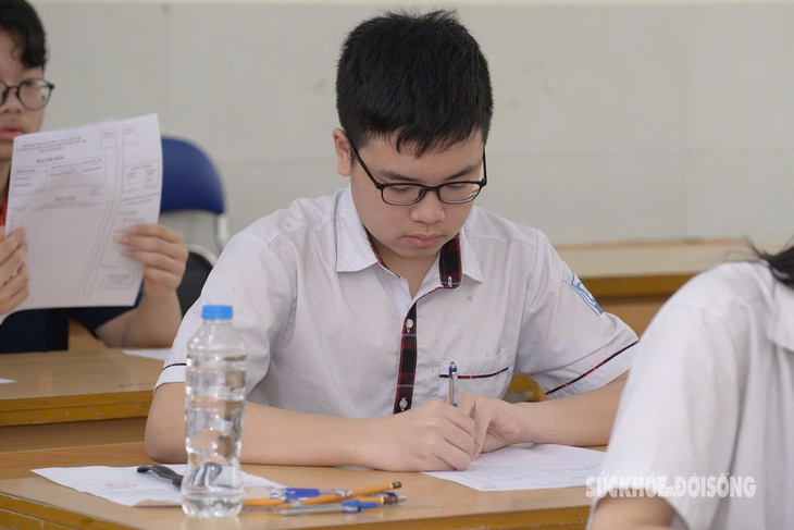 Những lưu ý quan trọng khi thí sinh làm thủ tục dự thi lớp 10- Ảnh 1.