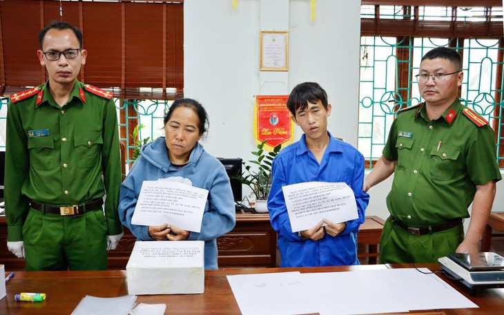 Bắt "bà trùm" huy động cả người thân, họ hàng lập đường dây mua bán 8 bánh heroin