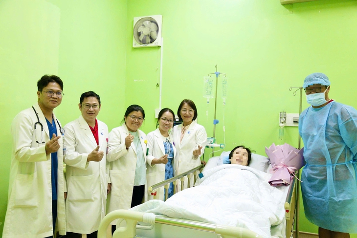 Sự tín nhiệm, niềm tin của bác sĩ Singapore và gia đình giúp bác sĩ Việt Nam giành lại sự sống cho thai nhi- Ảnh 3.