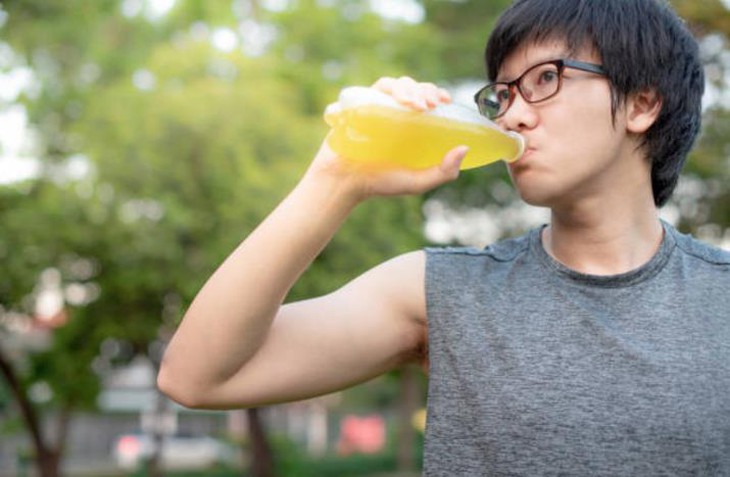 5 đồ uống lành mạnh giúp sĩ tử tỉnh táo và tập trung hơn- Ảnh 1.