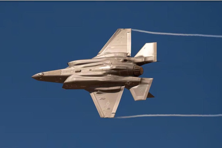 Mỹ hé lộ kế hoạch biến F-35 thành máy bay không người lái- Ảnh 1. Mỹ hé lộ kế hoạch biến F-35 thành máy bay không người lái- Ảnh 1.