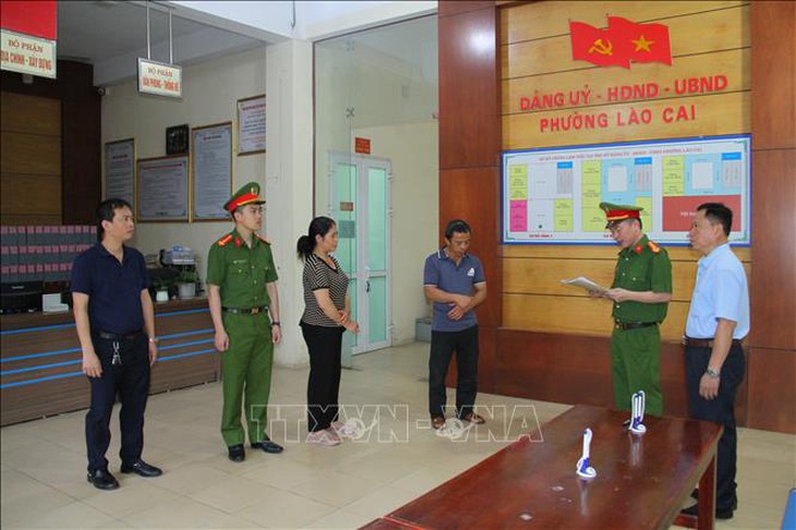 Khởi tố 3 bị can sản xuất giá đỗ bằng hóa chất độc hại- Ảnh 1.