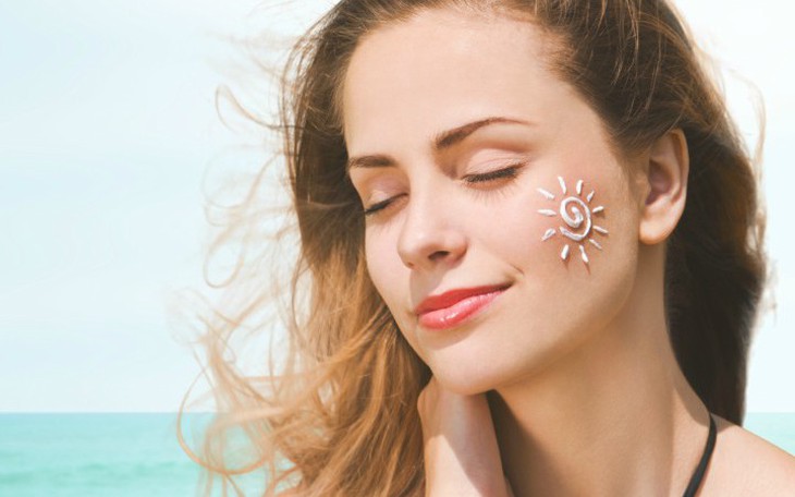 Cách bảo vệ da trong mùa hè