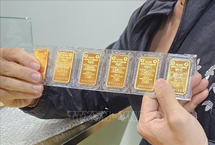 Giá vàng ngày 5/5 giảm, nhà đầu tư bớt lạc quan về vàng trong ngắn hạn- Ảnh 1.