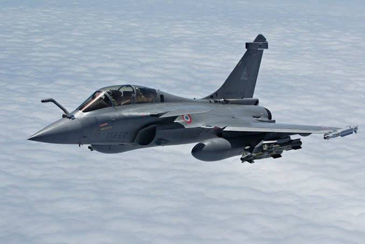 Tiêm kích Rafale, Su-30MKI của Ấn Độ áp sát biên giới Pakistan- Ảnh 1.
