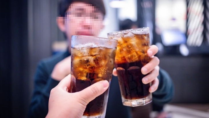 1 người Việt dùng 70 lít đồ uống có đường/năm, cách nào ngăn chặn tác hại?- Ảnh 2.