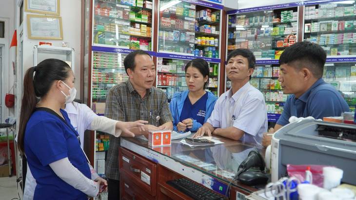 Kết quả khi kiểm tra đột xuất một số cơ sở kinh doanh thuốc tại Quảng Bình- Ảnh 1. Kết quả khi kiểm tra đột xuất một số cơ sở kinh doanh thuốc tại Quảng Bình- Ảnh 1.