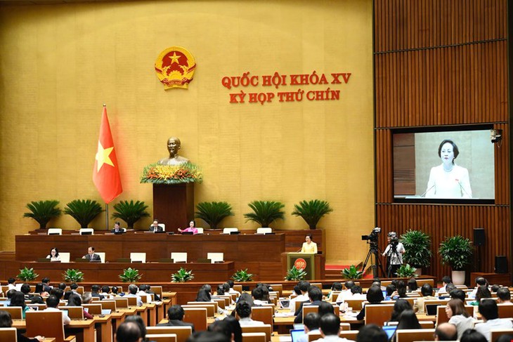 Xóa bỏ 'biên chế suốt đời', liên thông cán bộ, công chức cấp xã với cấp tỉnh- Ảnh 1.