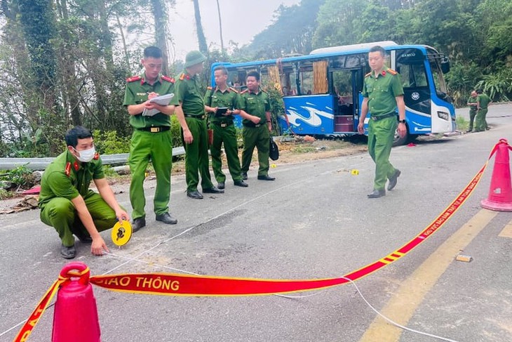 Hà Nội rà soát thời gian lái xe vận tải sau vụ tai nạn nghiêm trọng ở Tam Đảo- Ảnh 1. Hà Nội rà soát thời gian lái xe vận tải sau vụ tai nạn nghiêm trọng ở Tam Đảo- Ảnh 1.