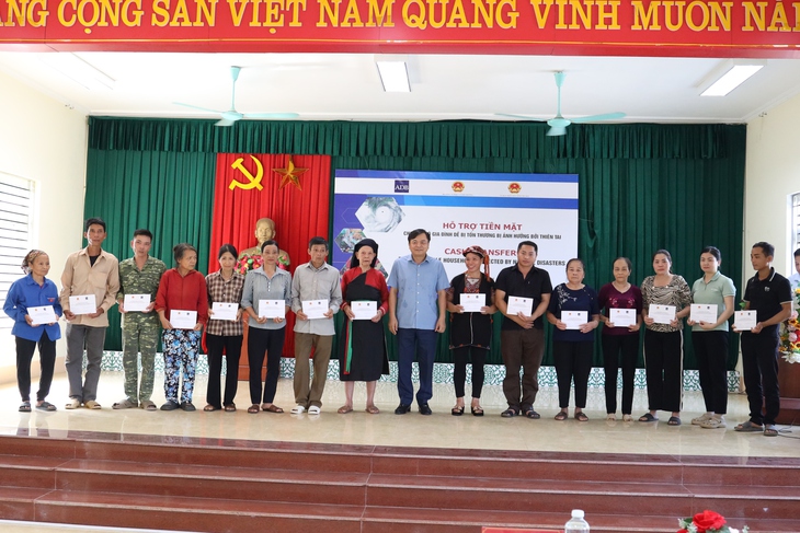 Hỗ trợ người dân Yên Bái khắc phục hậu quả của siêu bão Yagi- Ảnh 2.