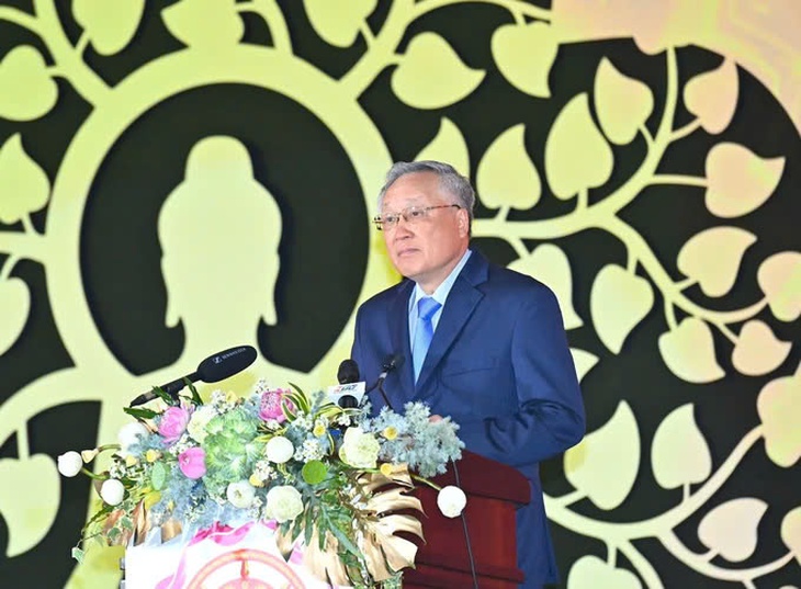 Phó Thủ tướng: Đại lễ Vesak 2025 khơi dậy năng lượng thiện lành trong mỗi con người- Ảnh 1. Phó Thủ tướng: Đại lễ Vesak 2025 khơi dậy năng lượng thiện lành trong mỗi con người- Ảnh 1.