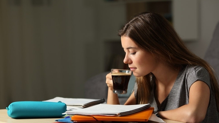 Thời điểm nào uống cà phê cho hiệu quả tối ưu nhất?- Ảnh 1. Thời điểm nào uống cà phê cho hiệu quả tối ưu nhất?- Ảnh 1.