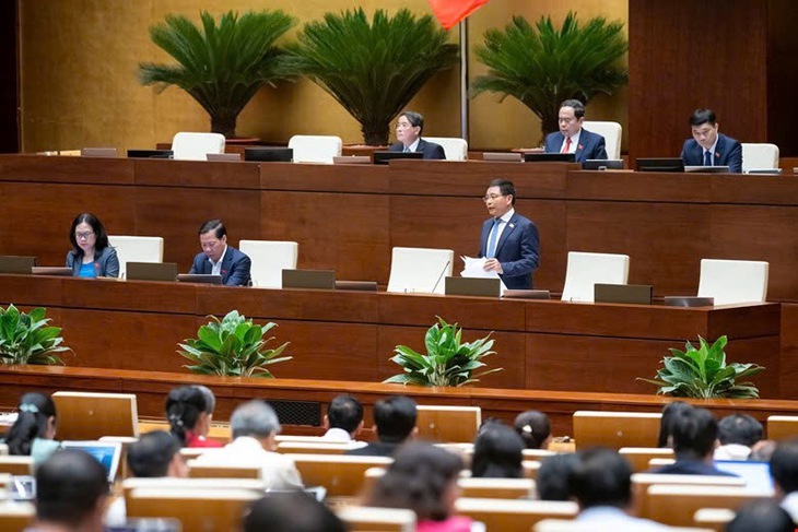 Bộ trưởng Tài chính: Không để thế hệ sau nhiễm bệnh mới đánh thuế nước ngọt- Ảnh 2. Bộ trưởng Tài chính: Không để thế hệ sau nhiễm bệnh mới đánh thuế nước ngọt- Ảnh 2.