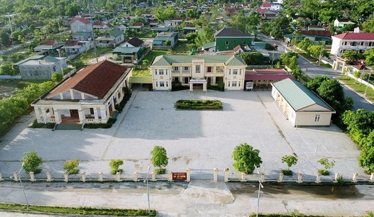 Ưu tiên bố trí trụ sở dôi dư sau sắp xếp cho y tế, giáo dục và văn hóa cộng đồng- Ảnh 1.