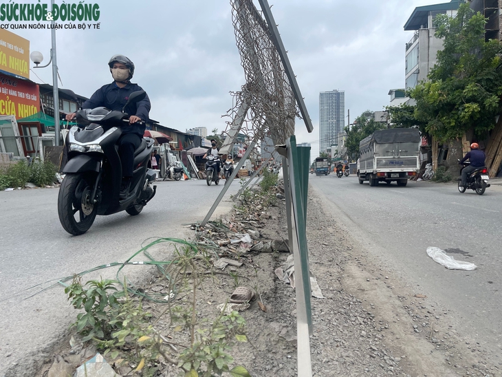 Nhiều bất cập trên đường thi công gần 10 năm chưa xong ở Hà Nội- Ảnh 1.