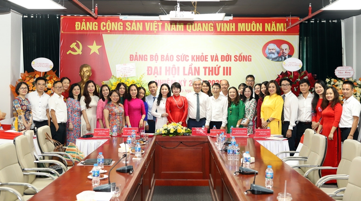 Đại hội Đảng bộ Báo Sức khỏe và Đời sống lần thứ III, nhiệm kỳ 2025-2030 thành công tốt đẹp- Ảnh 11. Đại hội Đảng bộ Báo Sức khỏe và Đời sống lần thứ III, nhiệm kỳ 2025-2030 thành công tốt đẹp- Ảnh 11.