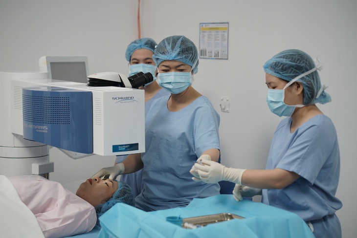 FV ứng dụng công nghệ AI ClarityX cá nhân hóa điều trị tật khúc xạ, lóa mắt và biến dạng thị giác- Ảnh 3.