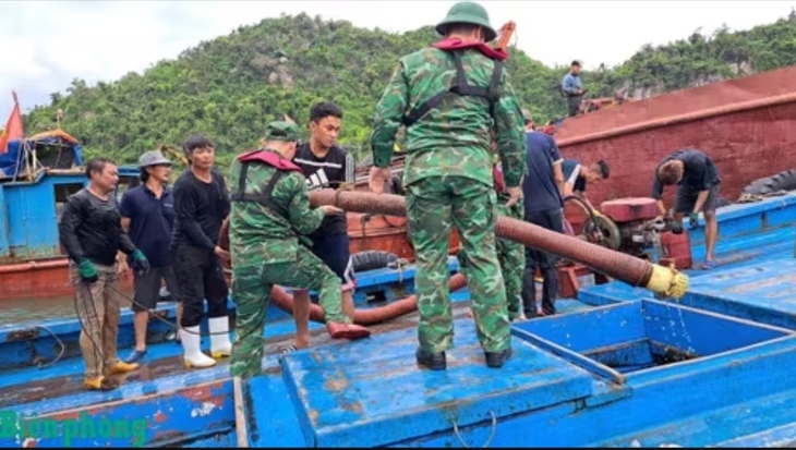 Hải Phòng ứng phó bão số 1: Tạm dừng cấp phép các hoạt động, lưu trú trên biển, cứu hộ kịp thời tàu cá gặp nạn- Ảnh 2. Hải Phòng ứng phó bão số 1: Tạm dừng cấp phép các hoạt động, lưu trú trên biển, cứu hộ kịp thời tàu cá gặp nạn- Ảnh 2.