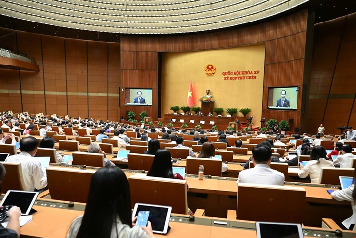 Vì sao bỏ cụm từ 'năm 2013' sau khi tiếp thu, giải trình việc sửa đổi Hiến pháp?- Ảnh 1. Vì sao bỏ cụm từ 'năm 2013' sau khi tiếp thu, giải trình việc sửa đổi Hiến pháp?- Ảnh 1.
