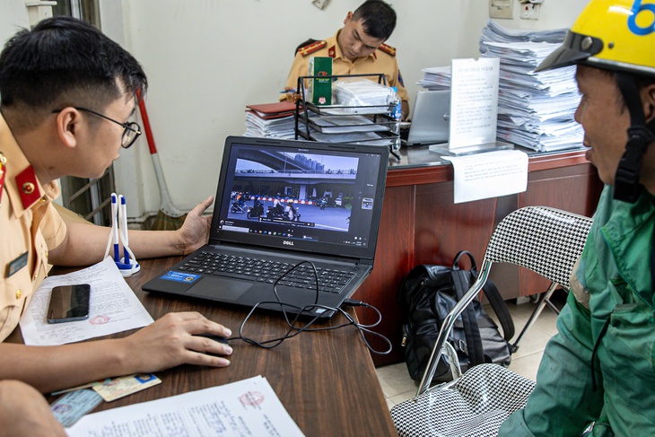 Công an lên tiếng về các hình thức thông báo ‘phạt nguội’
- Ảnh 2.