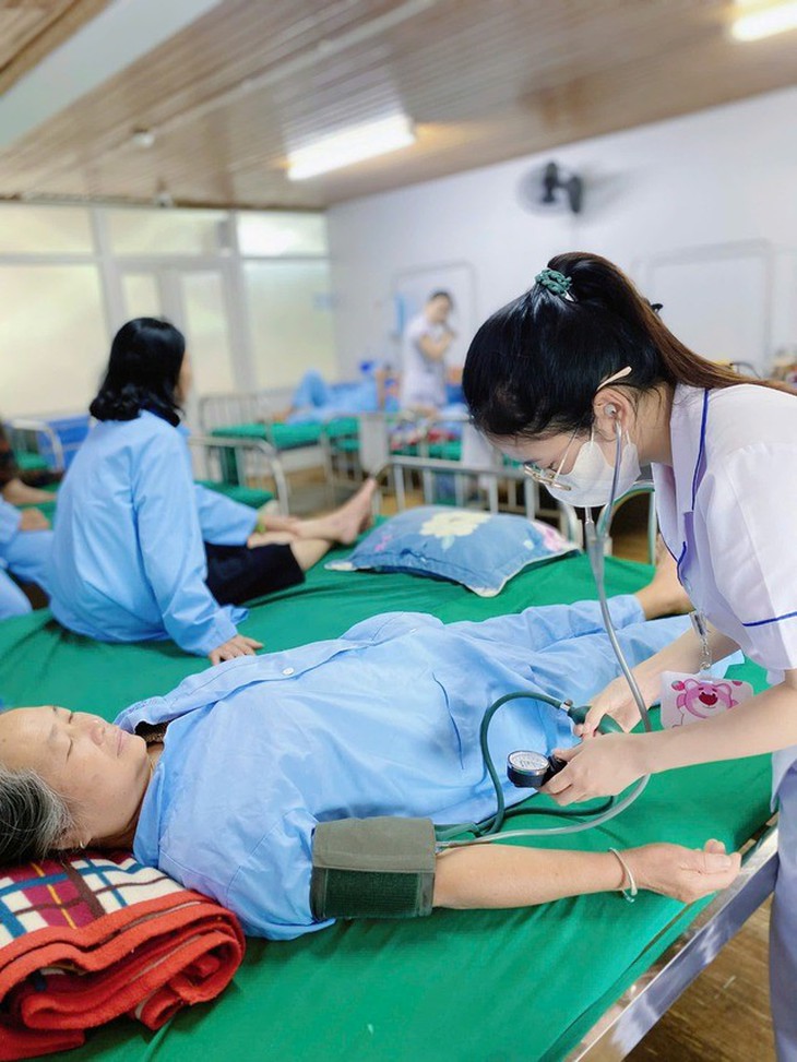 Bệnh viện Nội tiết Nghệ An: Khát vọng phát triển, vững bước trong kỷ nguyên mới- Ảnh 6.
