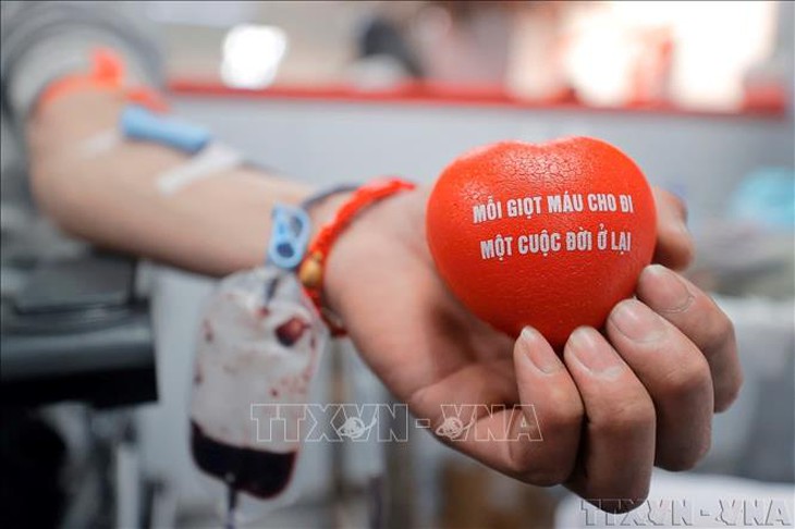 Ngày Hiến máu thế giới (14/6): Không cần giàu có, chỉ cần một trái tim nhân hậu để cho đi- Ảnh 1. Ngày Hiến máu thế giới (14/6): Không cần giàu có, chỉ cần một trái tim nhân hậu để cho đi- Ảnh 1.
