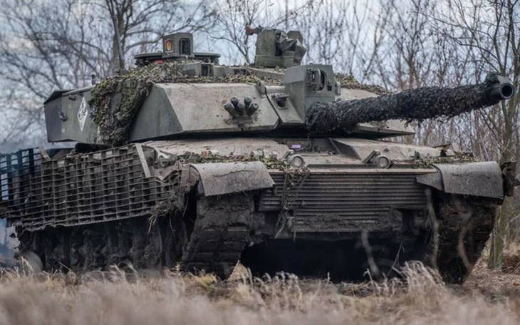 Xe tăng Leopard 2A6 của Ukraine tiêu diệt T-72 Nga ở khoảng cách kỷ lục 5,5 km?- Ảnh 2.