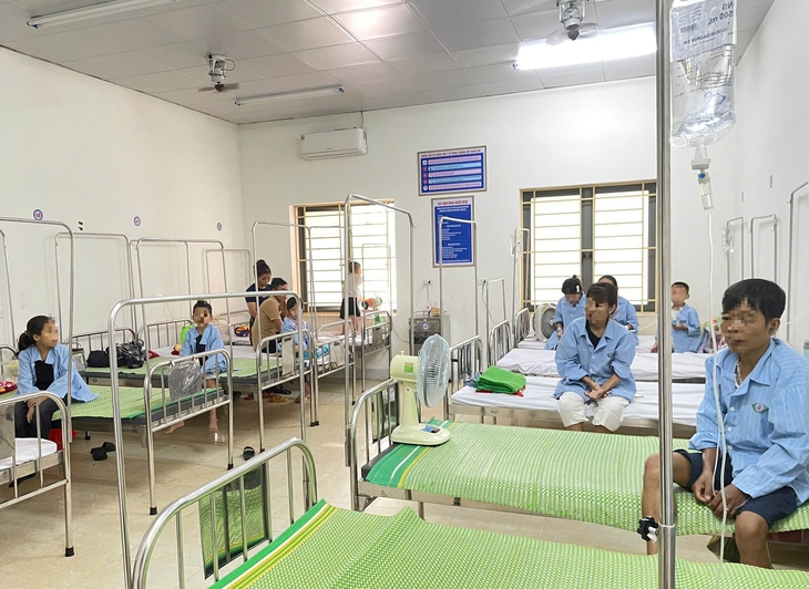 Nhiều bệnh viện ở Nghệ An 'cạn máu'- Ảnh 1.
