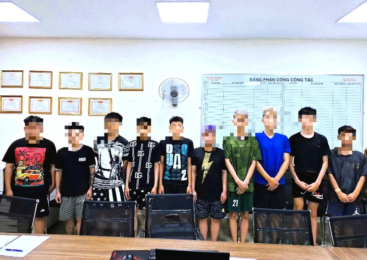 Tạm giữ thêm 10 đối tượng gây rối trật tự công cộng ở Hải Phòng- Ảnh 1.