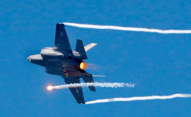 Máy bay chiến đấu tàng hình F-35I Israel 'tung hoành' trong các đòn tấn công vào Iran- Ảnh 1. Máy bay chiến đấu tàng hình F-35I Israel 'tung hoành' trong các đòn tấn công vào Iran- Ảnh 1.