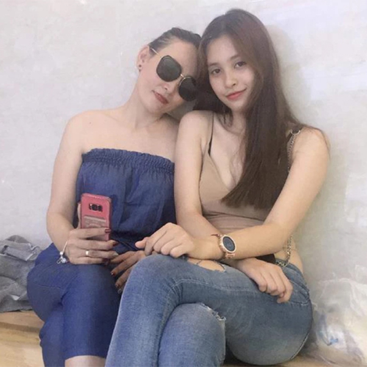 Mẹ ruột một Hoa hậu Việt Nam quê Quảng Nam, đời thực làm chủ spa, nhan sắc đài các- Ảnh 8.
