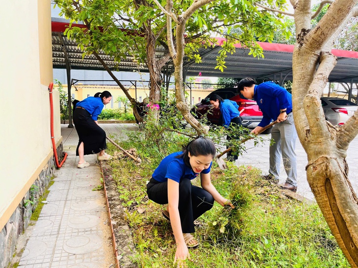 Để dịch bệnh không bùng phát, lây lan sau mưa lũ bất thường- Ảnh 2.